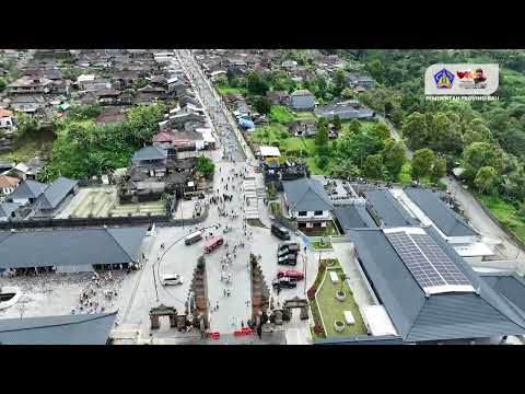 testimoni-masyarakat-nym-gatra-untuk-menjaga-kebersihan-kawasan-suci-pura-agung-besakih