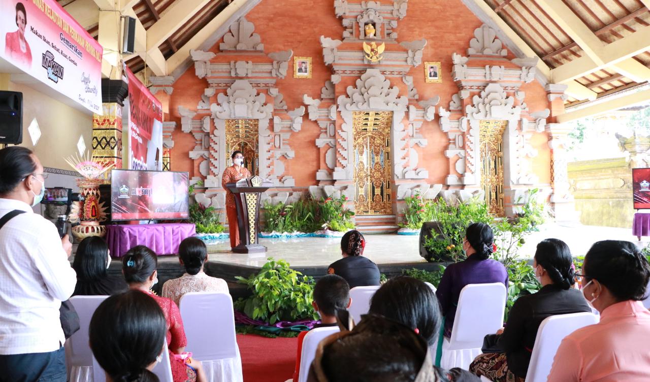 ny-putri-koster-harap-ikan-dijadikan-menu-wajib-keluarga