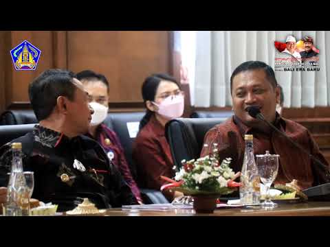 gubernur-bali-wayan-koster-kumpulkan-bupatiwalikota-se-bali-kebut-penyediaan-tps3r