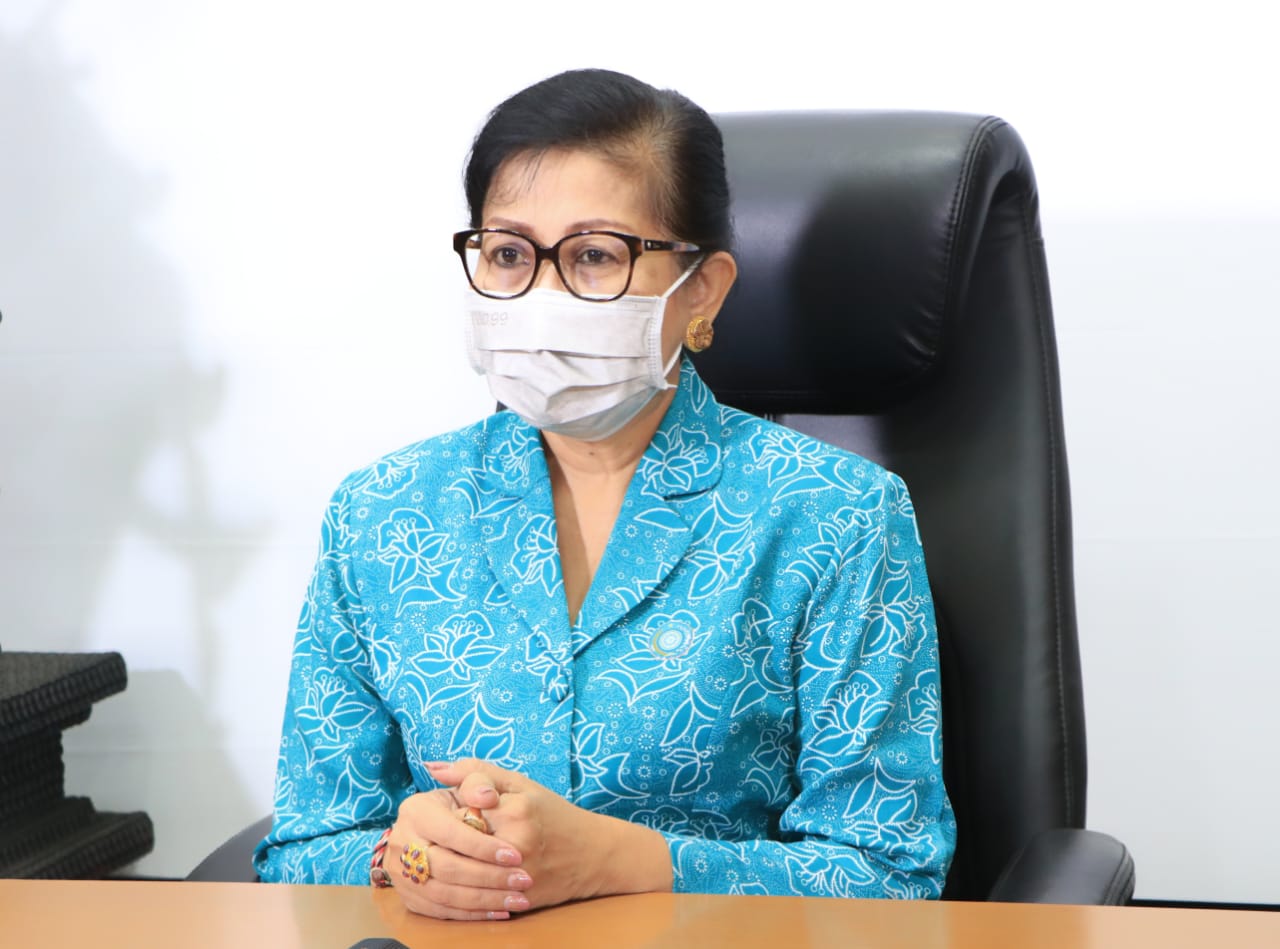 ny-putri-koster-hadiri-webinar-cerdas-kelola-ekonomi-keluarga-di-masa-pandemi-covid-19