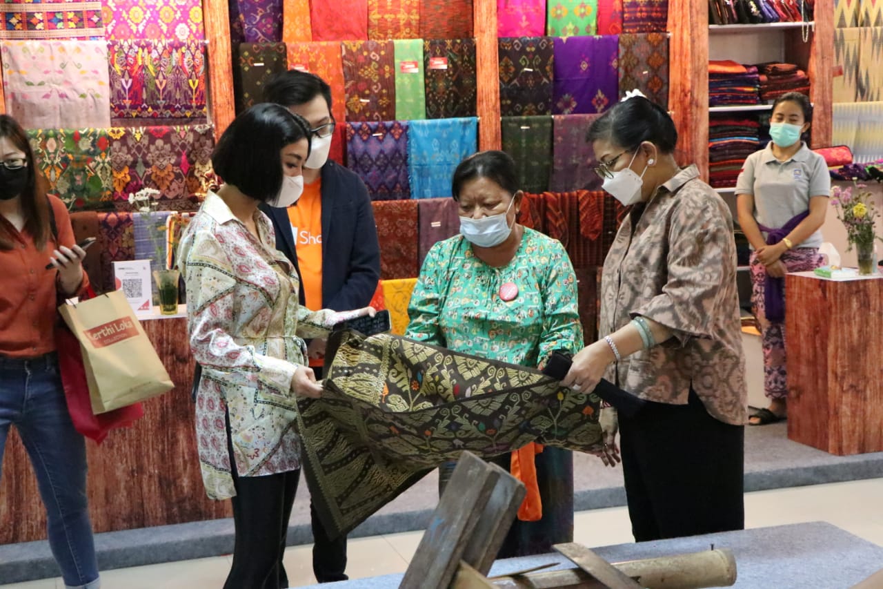 ny-putri-koster-sambut-baik-pelatihan-bagi-umkm-dan-ikm-guna-kuasai-pemasaran-digital