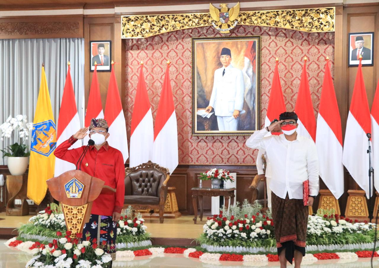 gubernur-koster-ajak-bupatiwalikota-bersatu-padu-nindihin-gumi-bali