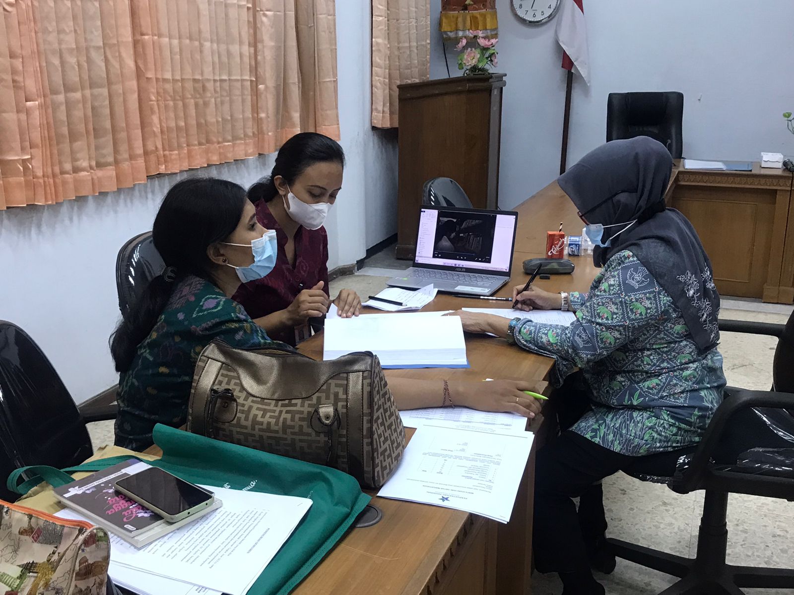 akreditasi-perpustakaan-onsite-oleh-perpustakaan-nasional-republik-indonesia-untuk-7-perpustakaan-di-bali