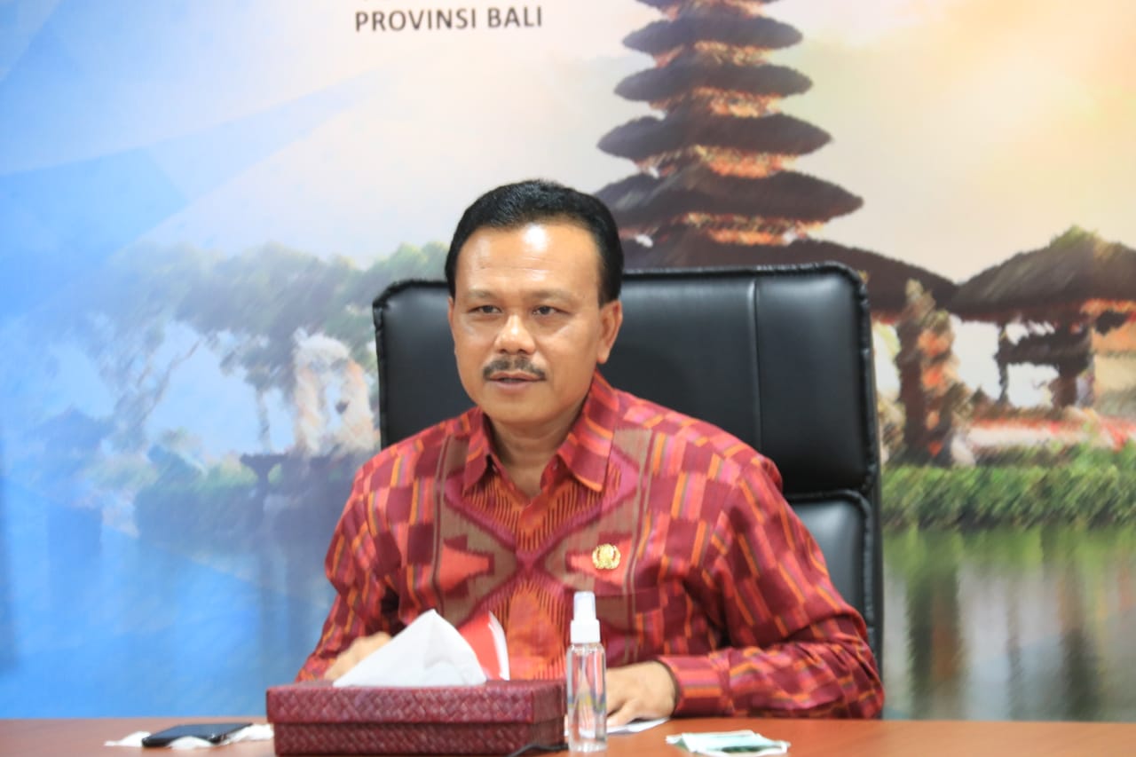 semarakan-bulan-kemerdekaan-pemprov-bali-minta-masyarakat-pasang-bendera-merah-putih