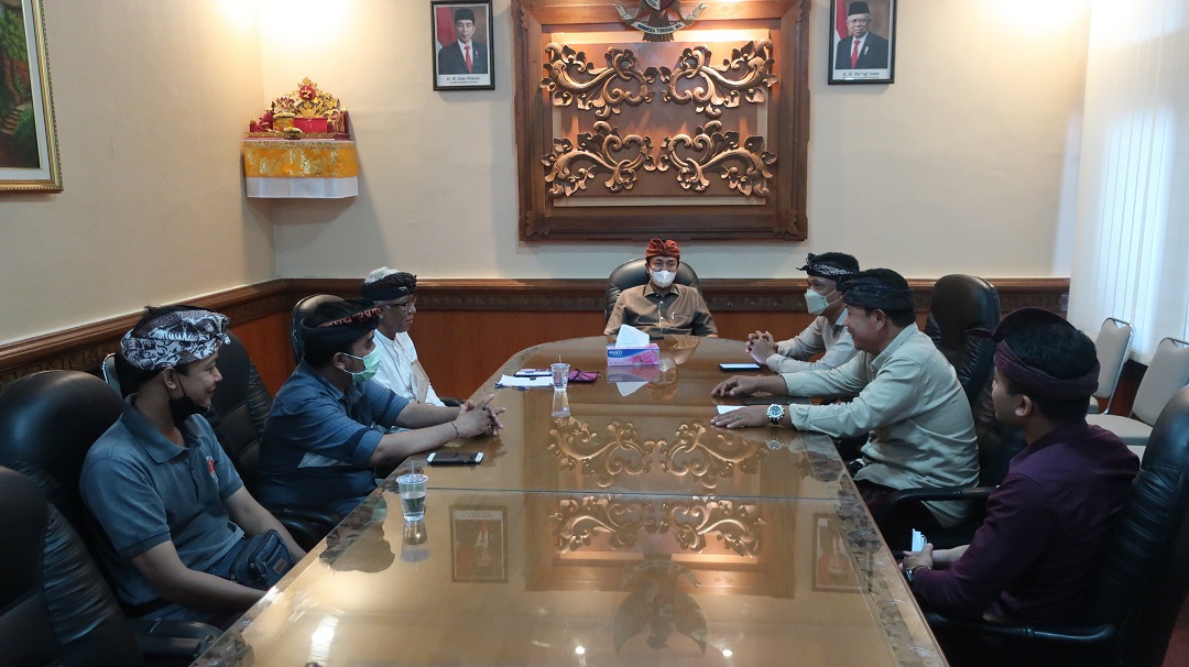 kepala-bappeda-bali-dukung-pb-percasi-laksanakan-upgrading-wasit