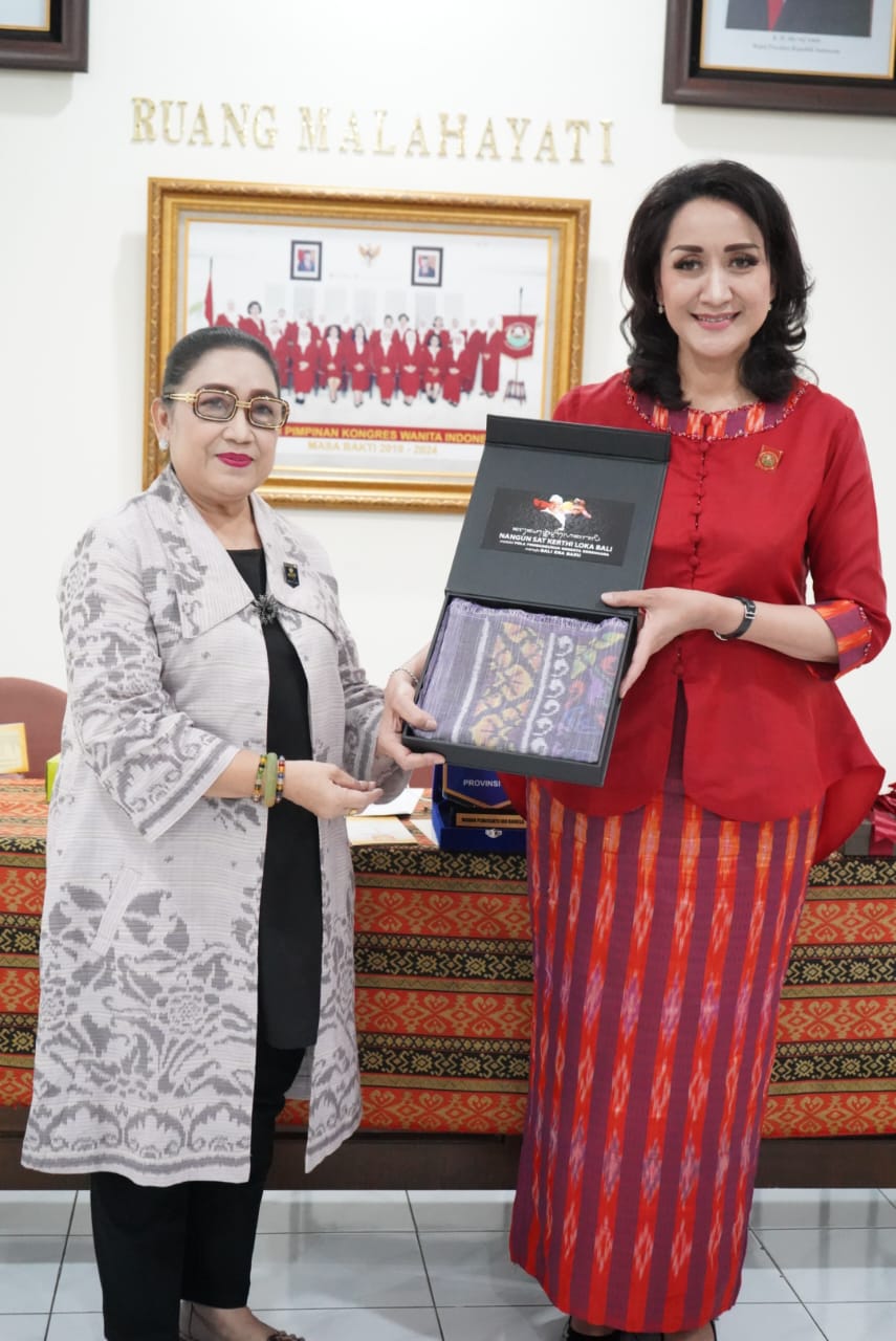 ketua-bkow-provinsi-bali-nycok-ace-hadiri-rakor-program-kerja-bersama-kongres-wanita-indonesia-kowani
