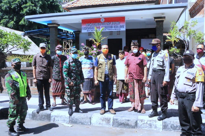 pengecekan-posko-di-akah-klungkung