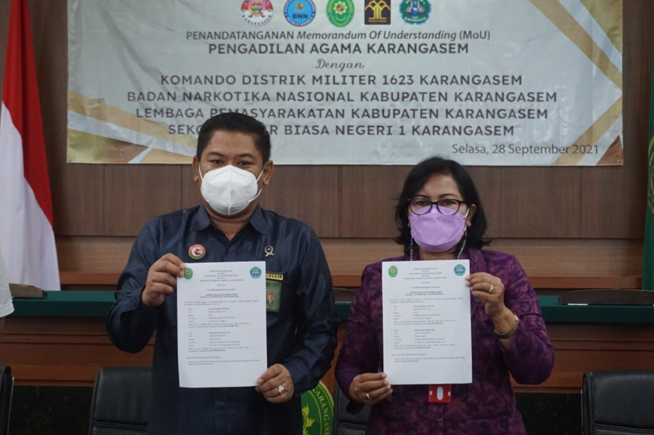slb-negeri-1-karangasem-tandatangani-mou-dengan-pengadilan-agama-kabupaten-karangasem