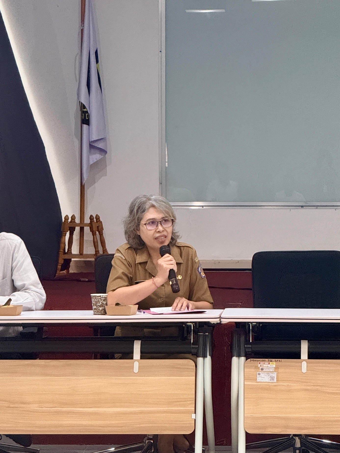 presentasi-laporan-antarafgd-2-jasa-penelitian-dan-pengembangan-penyelamatan-danau-batur