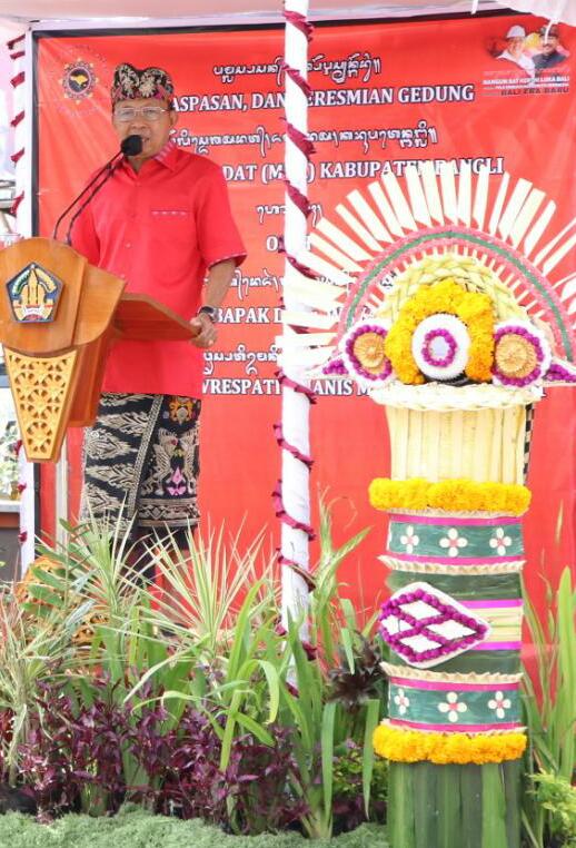 gubernur-koster-ground-breaking-pembangunan-taman-alun-alun-kota-bangli