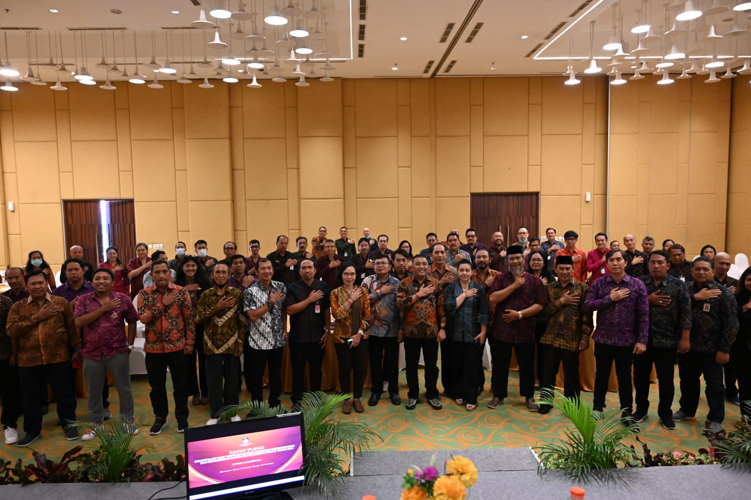 badan-kesbangpol-hadiri-rapat-pleno-rekapitulasi-hasil-verifikasi-faktual-perbaikan-kepengurusan-dan-keanggotaan-parpol-peserta-pemilu-2024