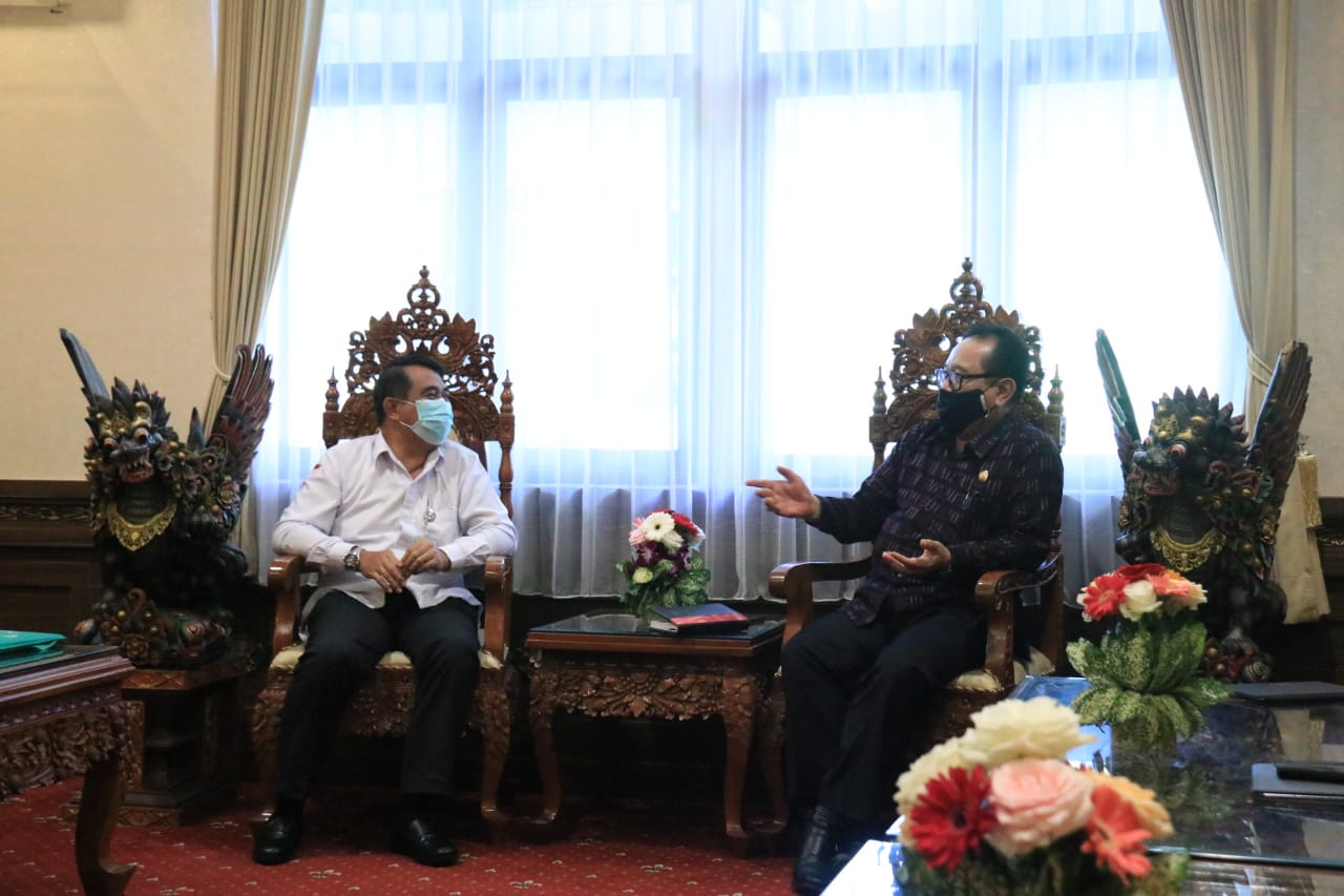 wagub-cok-ace-sambut-baik-partisipasi-unud-untuk-mengedukasi-warga-terkait-covid-19