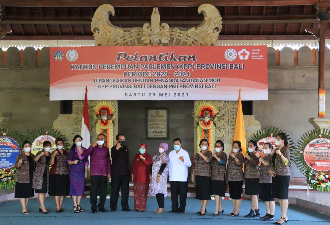 wagub-bali-hadiri-pelantikan-kaukus-perempuan-parlemen-kpp-provinsi-bali