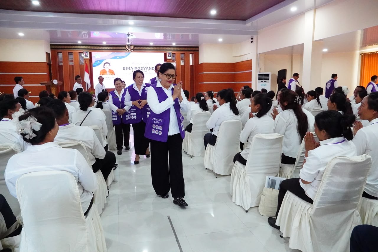 dari-kesehatan-hingga-sosial-ny-putri-koster-dorong-posyandu-perkuat-pelayanan-masyarakat