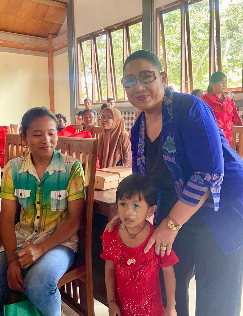 meriahkan-hut-ke-60-bkow-bali-gelar-aksi-sosial-dan-edukasi-cegah-stunting-di-karangasem